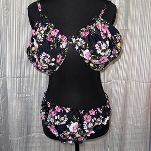 Shade & Shore Floral Bikini - Black and Pink